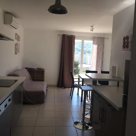 Holiday home Aux Couleurs D'ardeche *