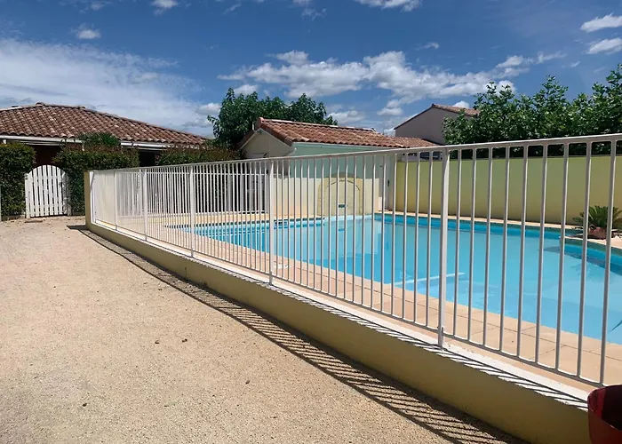 Casa de Férias Aux Couleurs D'ardeche Vallon-Pont-dʼArc